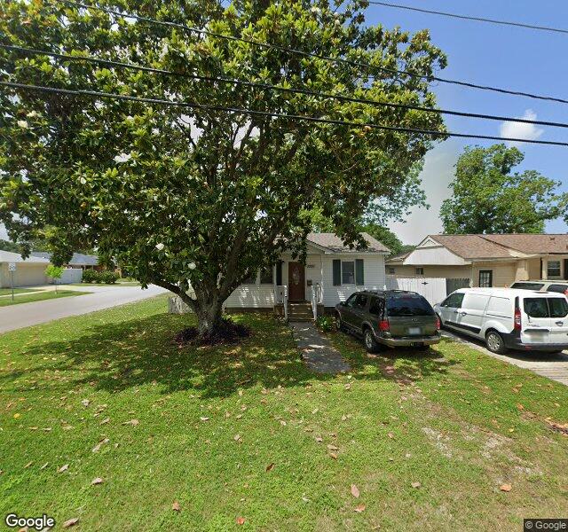 CM Movers LLC storefront - New Orleans