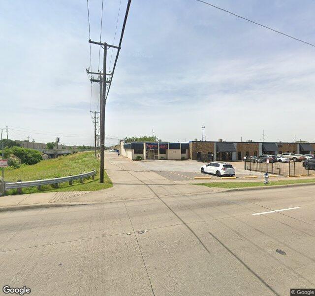 Peque's Auto Mechanic storefront - Dallas