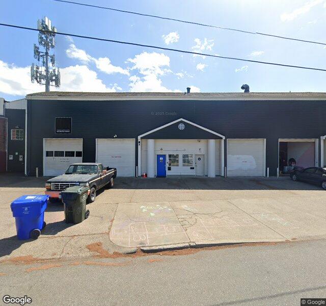 Nilas Photography storefront - Portland