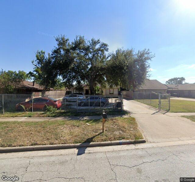 Victor Pool Services storefront - Houston