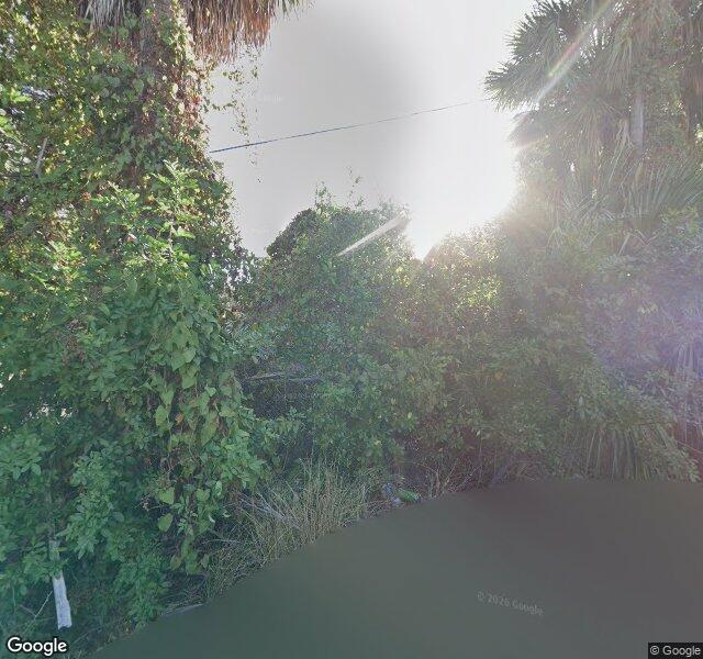 Fernandez Ralph E storefront - Tampa