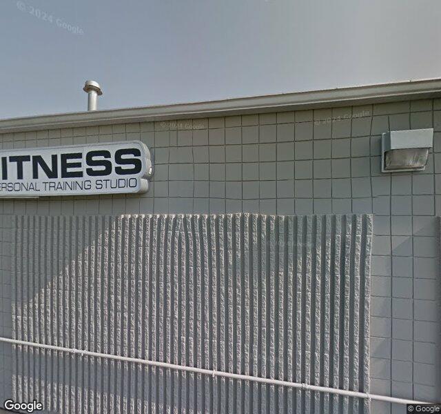 TotalFitness storefront - Omaha