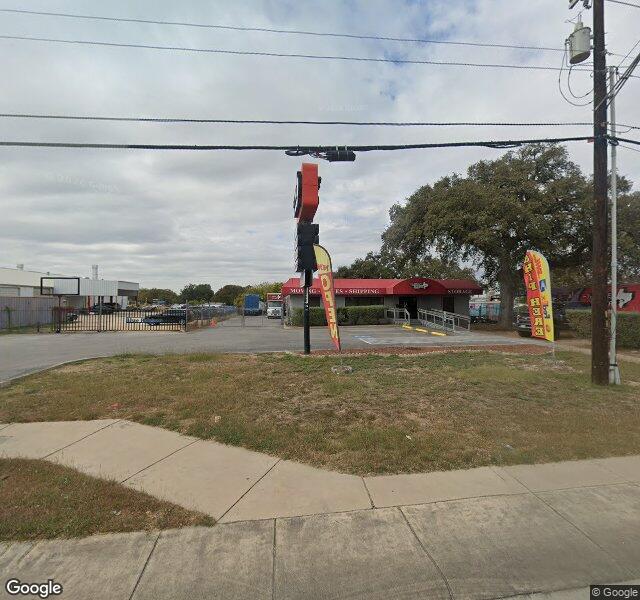 Half Price Movers storefront - San Antonio