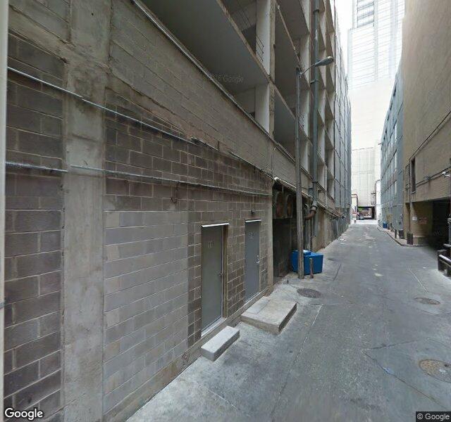 Gold's Gym Austin Downtown storefront - Austin