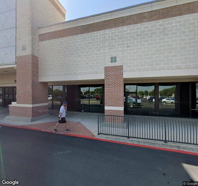 Gold's Gym San Antonio Bandera Trails location - San Antonio