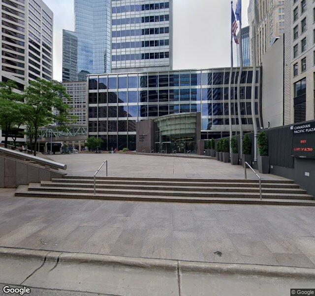 Discover Strength storefront - Minneapolis