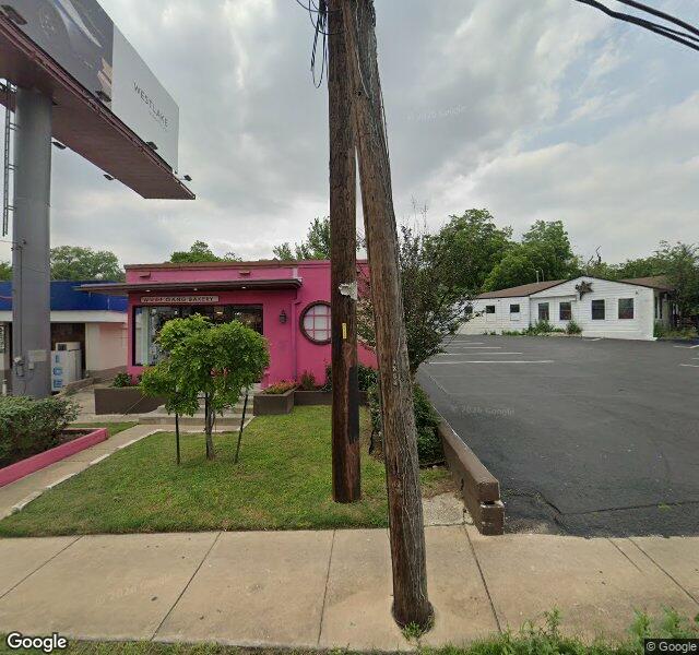 Woof Gang Bakery & Grooming Austin location - Austin