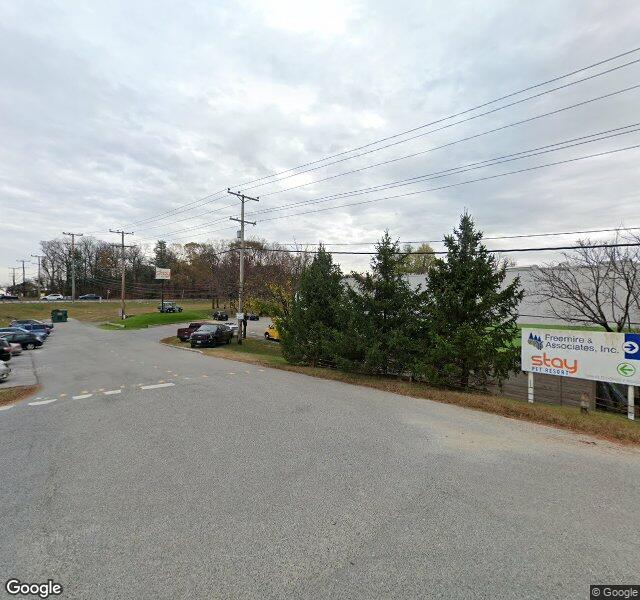 Stay Pet (Resort & Veterinary) storefront - Baltimore