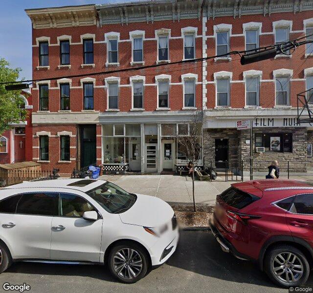 Your Spoiled Pets storefront - New York