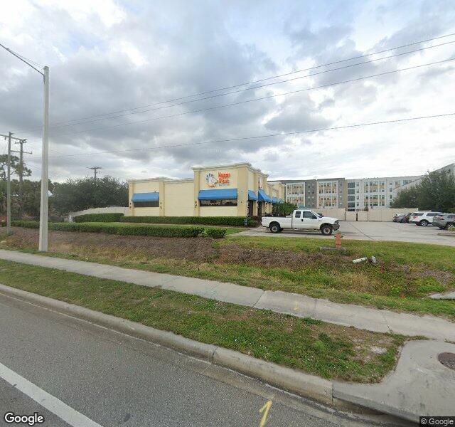 Happy Paws Pet Resort storefront - Orlando