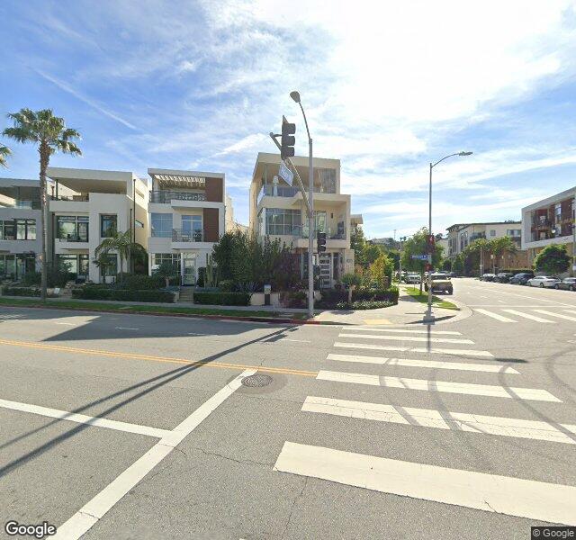 Highland Premiere Real Estate location - Los Angeles