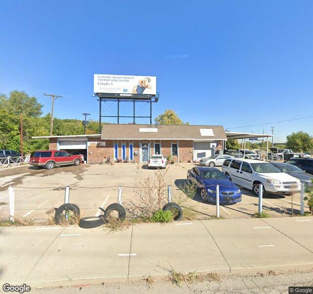 Car Clinic Auto Salon storefront - Kansas City