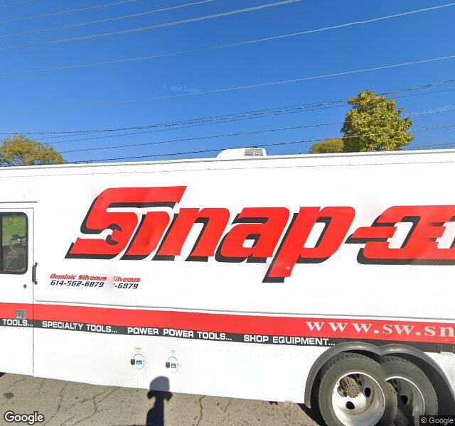 The Que Studio storefront - Columbus