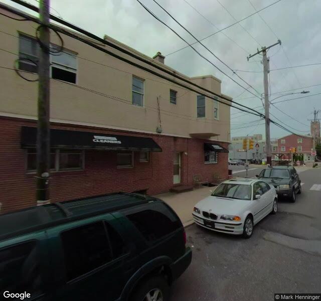 Laura Loves Dogs storefront - Philadelphia