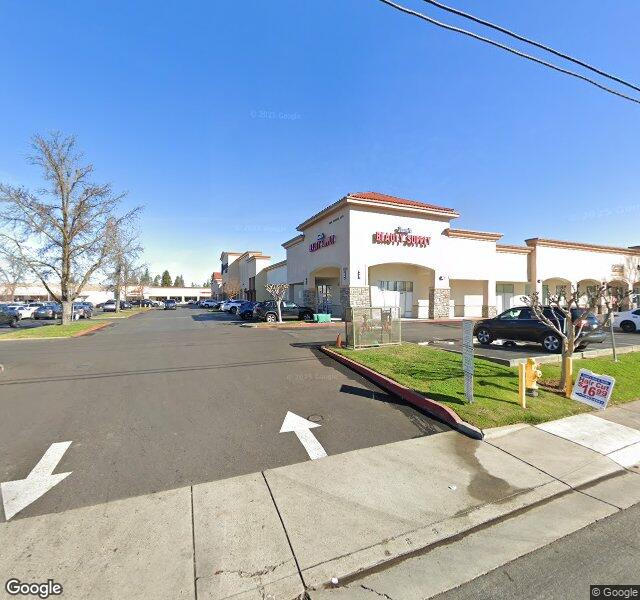 Wagging Tailz Pet Spa & Lounge location - Sacramento