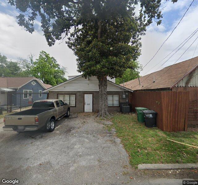 Power Movers Houston storefront - Houston