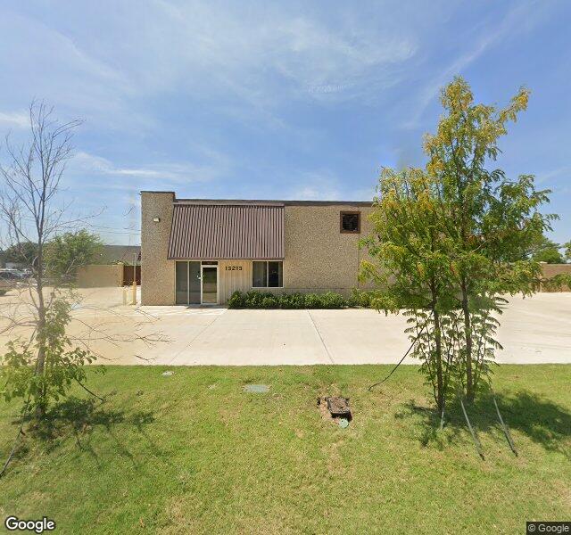 Einstein Moving Company storefront - Dallas