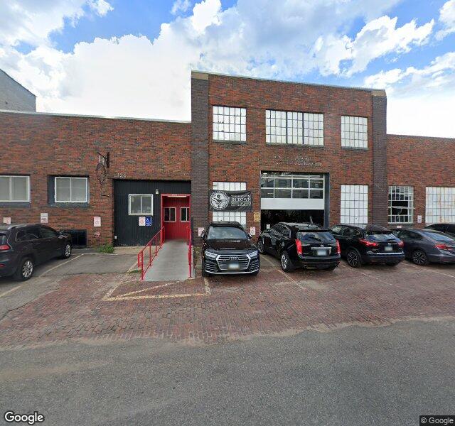 LuxeWorks Personal Training storefront - Minneapolis