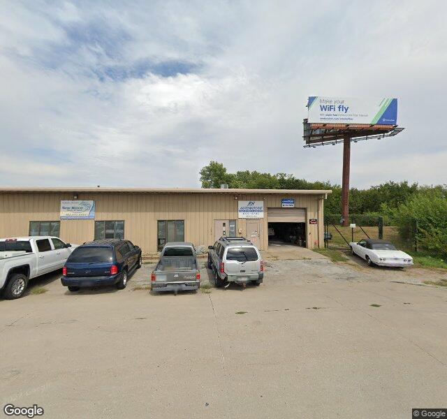 New Wave Pools & Spas Inc storefront - Omaha