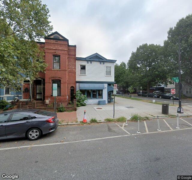 Bonnie's Dog & Cat Grooming storefront - Washington