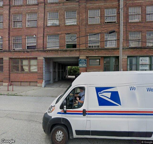 Michaelangelo's Photography storefront - Cleveland