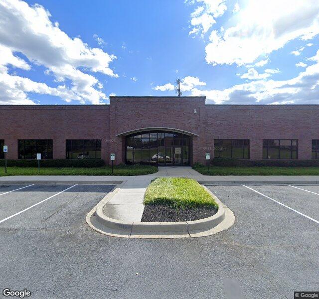 Falls Road Animal Hospital storefront - Baltimore