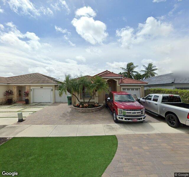 Platinum Pool Services storefront - Miami