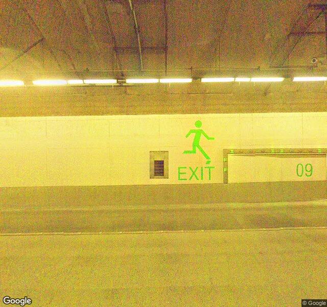 Pike Place Flowers storefront - Seattle