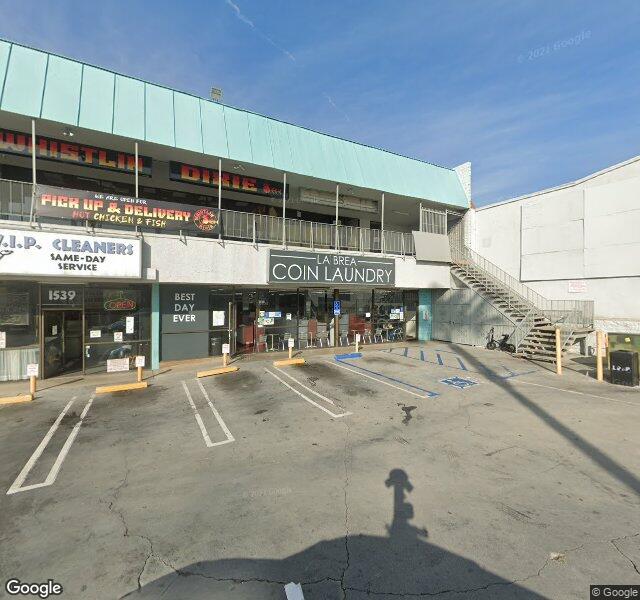 ARTISTA by Motis TATTOOS storefront - Hollywood