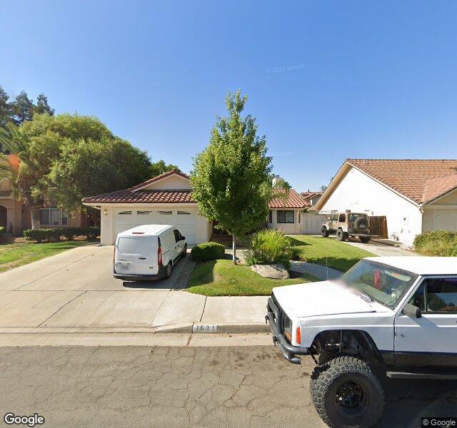 Eric Arcia Auto Detailing storefront - Fresno