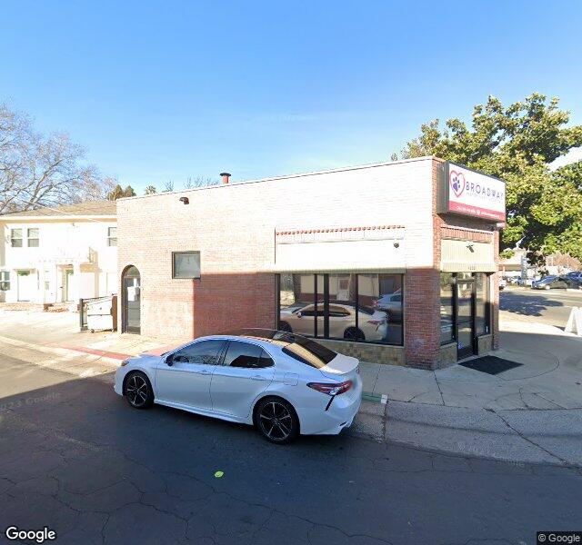 Broadway Veterinary Hospital location - Sacramento