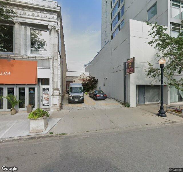 South Loop Animal Hospital storefront - Chicago