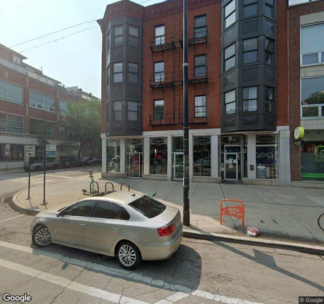 Wicker Park Fitness storefront - Chicago