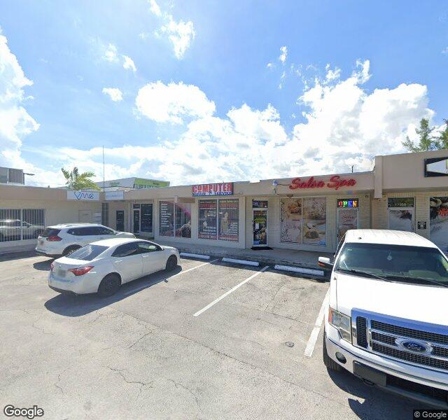 Computer Repair N Service storefront - Miami