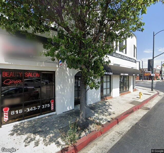 Dottie's Flowers & Plants storefront - Reseda