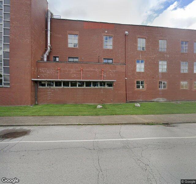 Tammy Howell Photography storefront - Louisville