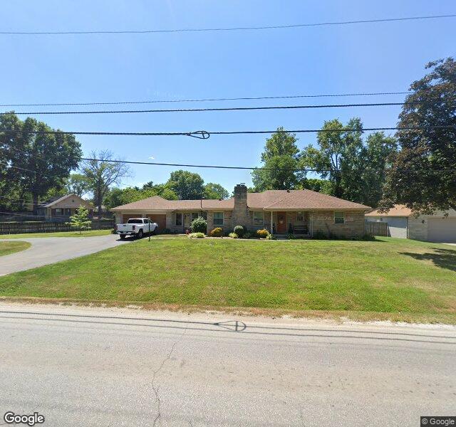 Square Foot Movers storefront - Louisville