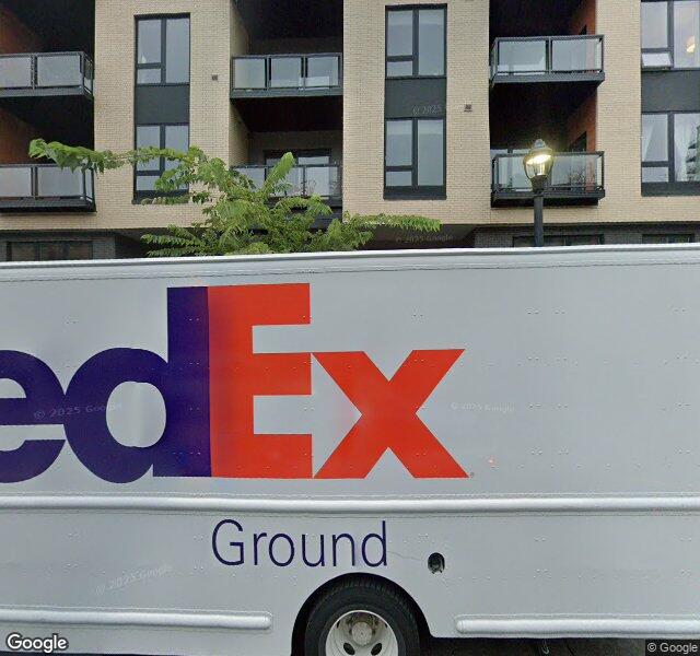 Exponent Fitness storefront - Minneapolis