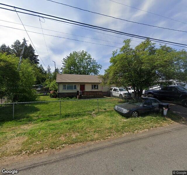 Superb pool service storefront - Portland