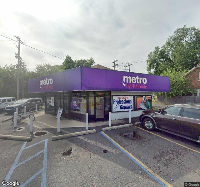 Cellular Fix Solutions storefront - Detroit