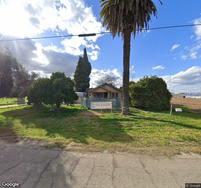 Shack In The Back Grooming storefront - Fresno