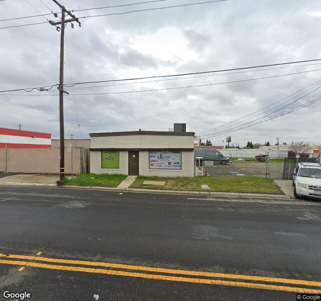 Sacramento Locksmith storefront - Sacramento