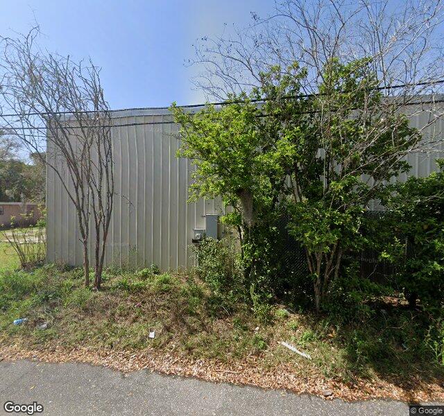 B & B Exterminating storefront - Jacksonville