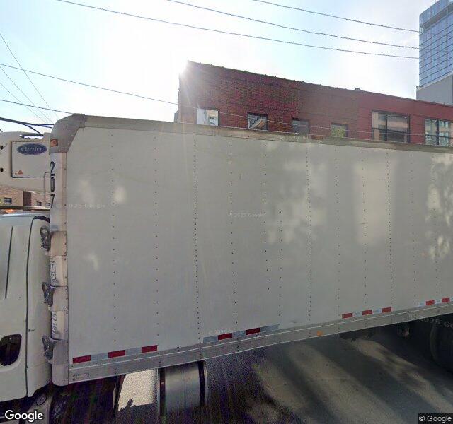 Tucker Pup's Pet Resort location - Chicago