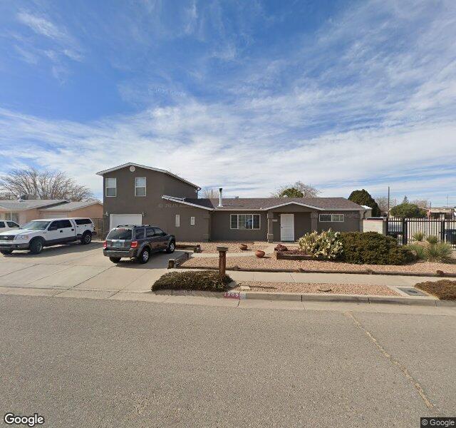 Albuquerque Discount Movers storefront - Albuquerque