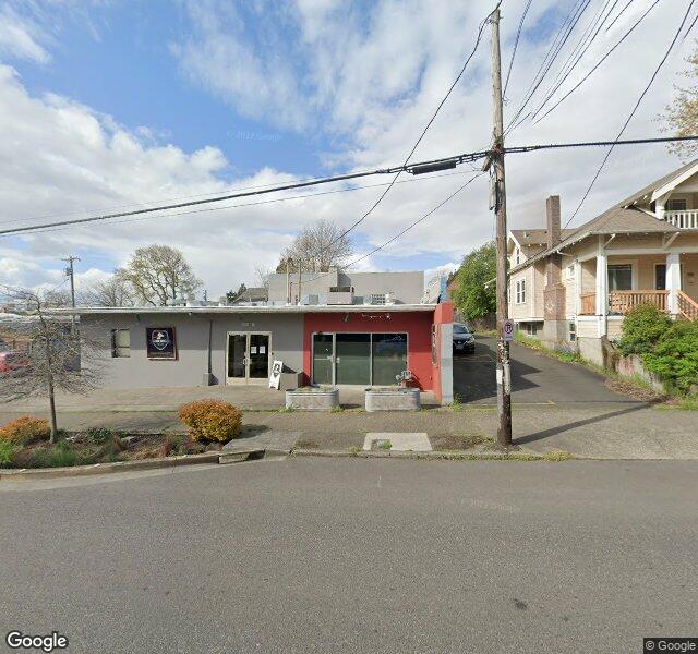 Dog Days storefront - Portland