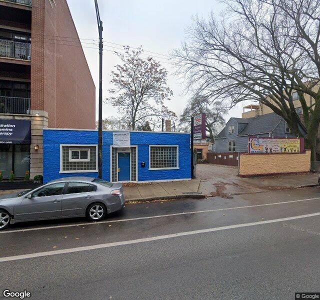 Chi-Town Dog House storefront - Chicago