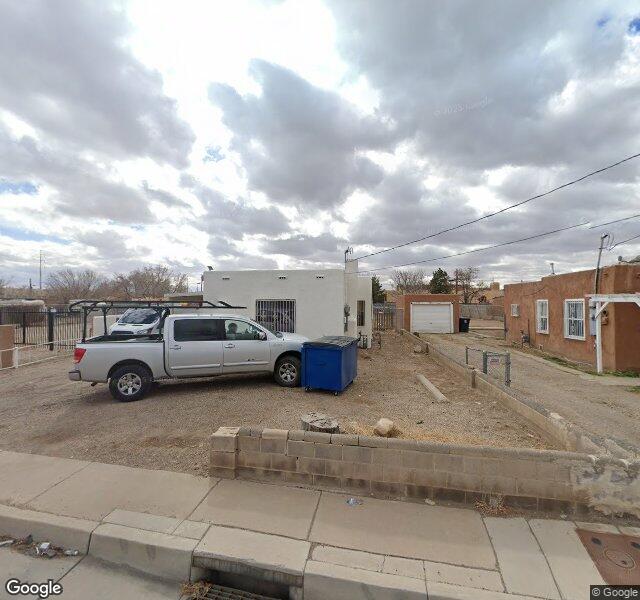 Bulwark Exterminating storefront - Albuquerque