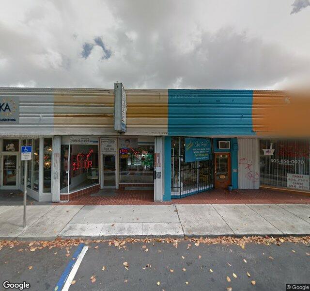 Miami Flowers Design storefront - Miami