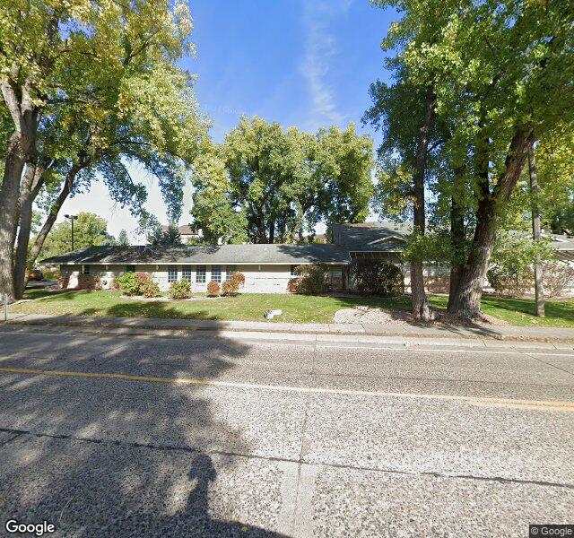 Tails of Persia Pet Spa storefront - Minneapolis